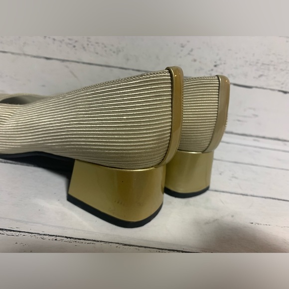 Stuart Weitzman Women’s Size 8.5B Gold Metallic Pumps Made in Spain - Picture 7 of 15